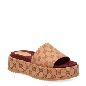 G U C C I Flatform Slides NEW! 💯Authentic